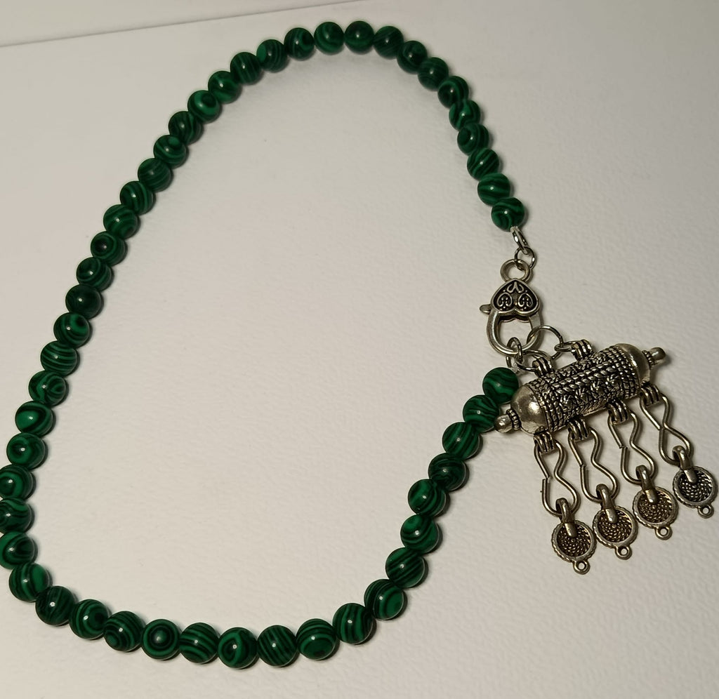 Collier Artisanal en Malachite - Création Unique Atelier Éclat Nomade