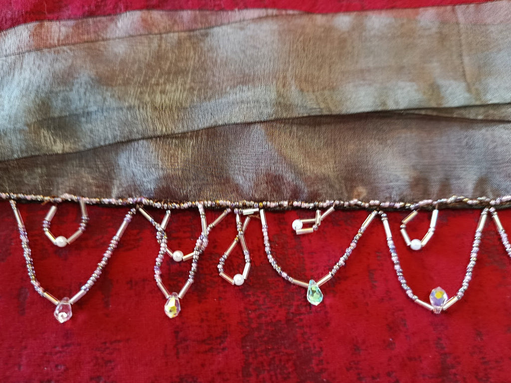 Collier Ras-de-Cou à Nouer en Organza et Pluie de Cristaux Gouttes – Couture Fait Main