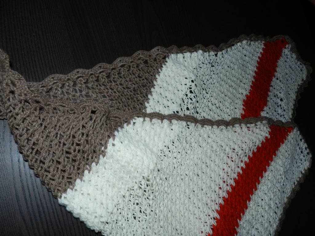 Châle Crochet Tricolore