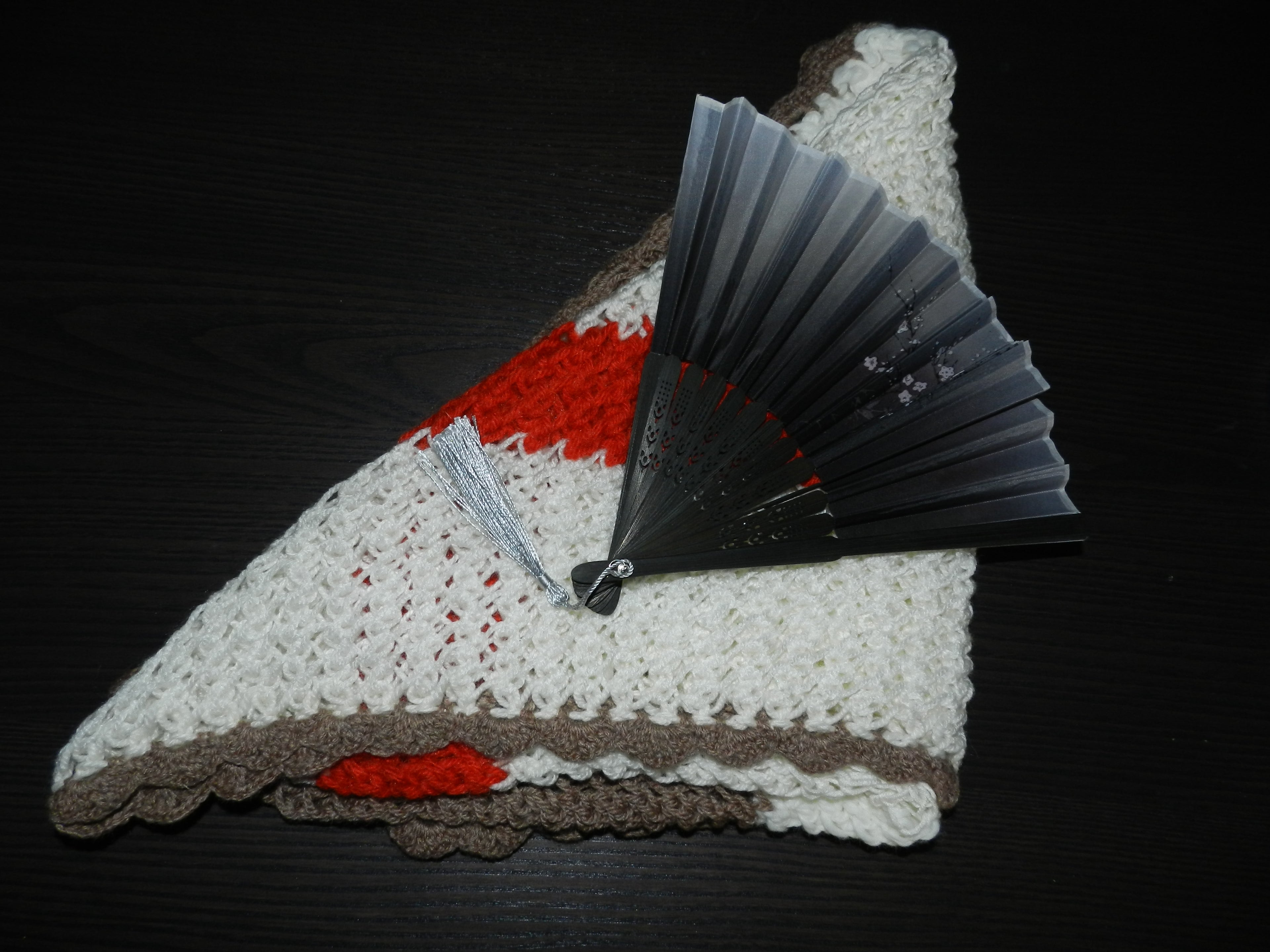 Châle Crochet Tricolore