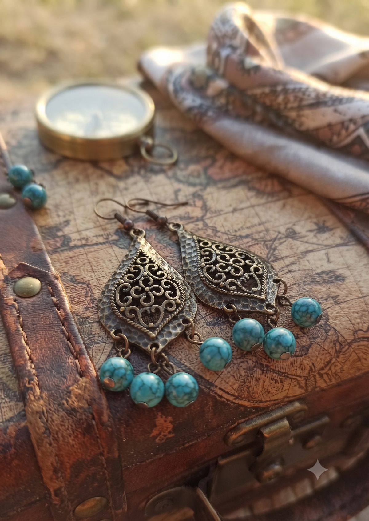 Boucles d'Oreilles Artisanales 'Esprit Nomade' en Turquoise - Atelier Éclat Nomade