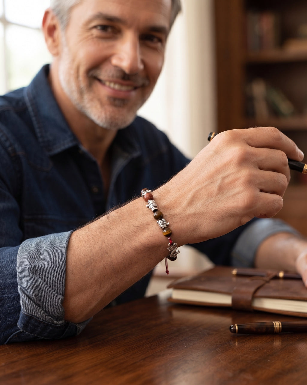 Bracelet en Jaspe Rouge "Gardien des Mémoires" et Éléphants d'Argent