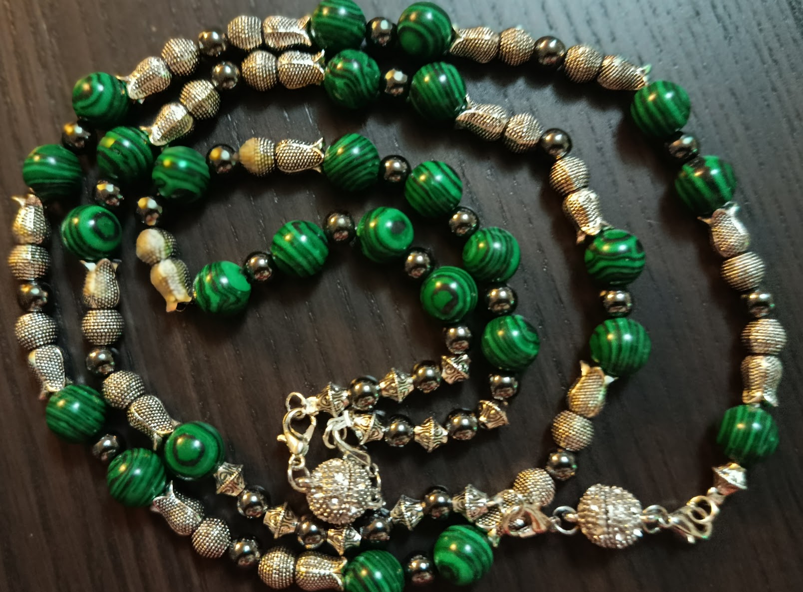 Parure "Malachite Impériale" – Élégance et confort (Modèle Grande Taille)