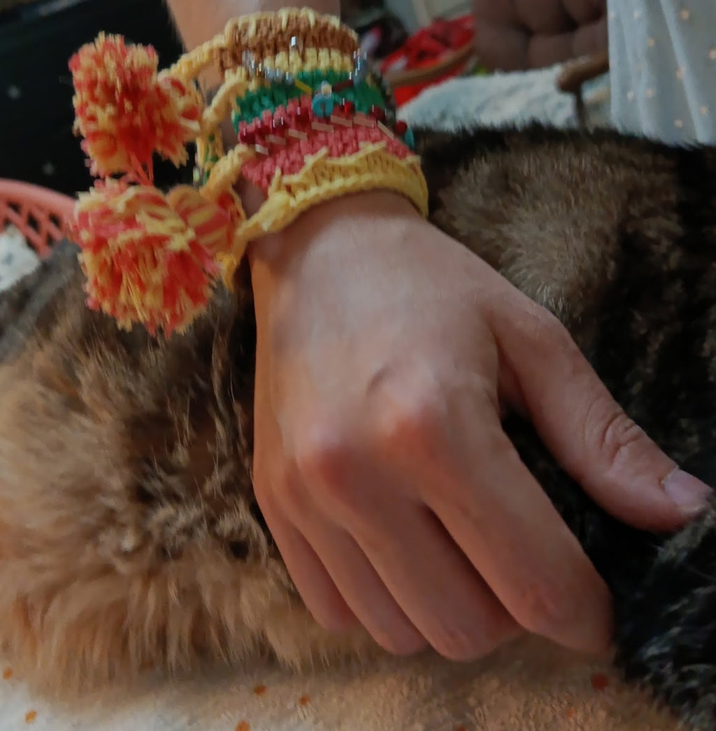 Bracelet manchette bohème "Solaire" crocheté et perlé