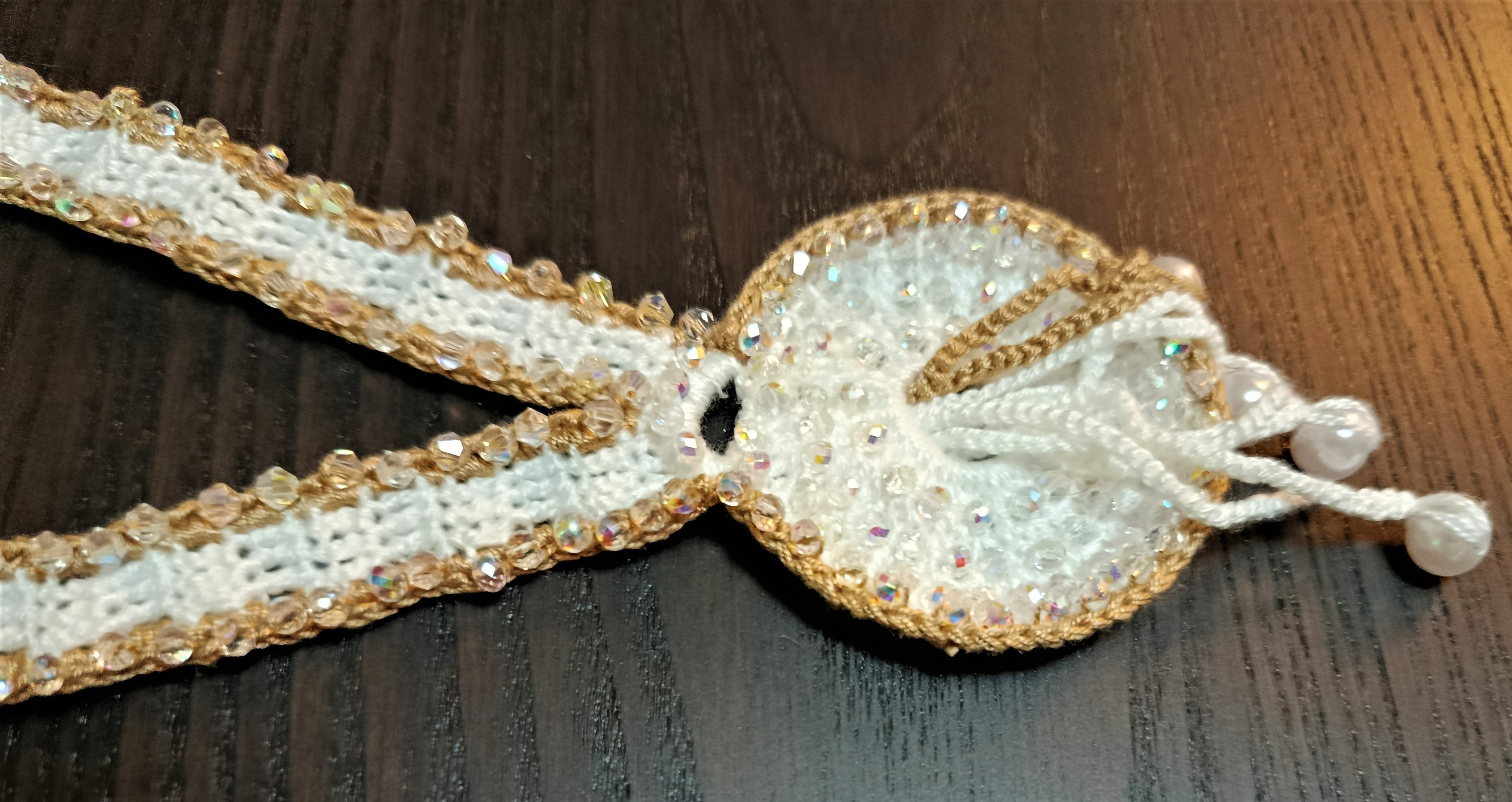 Collier artisanal "Mille Feux" – Crochet perlé et brodé à la main