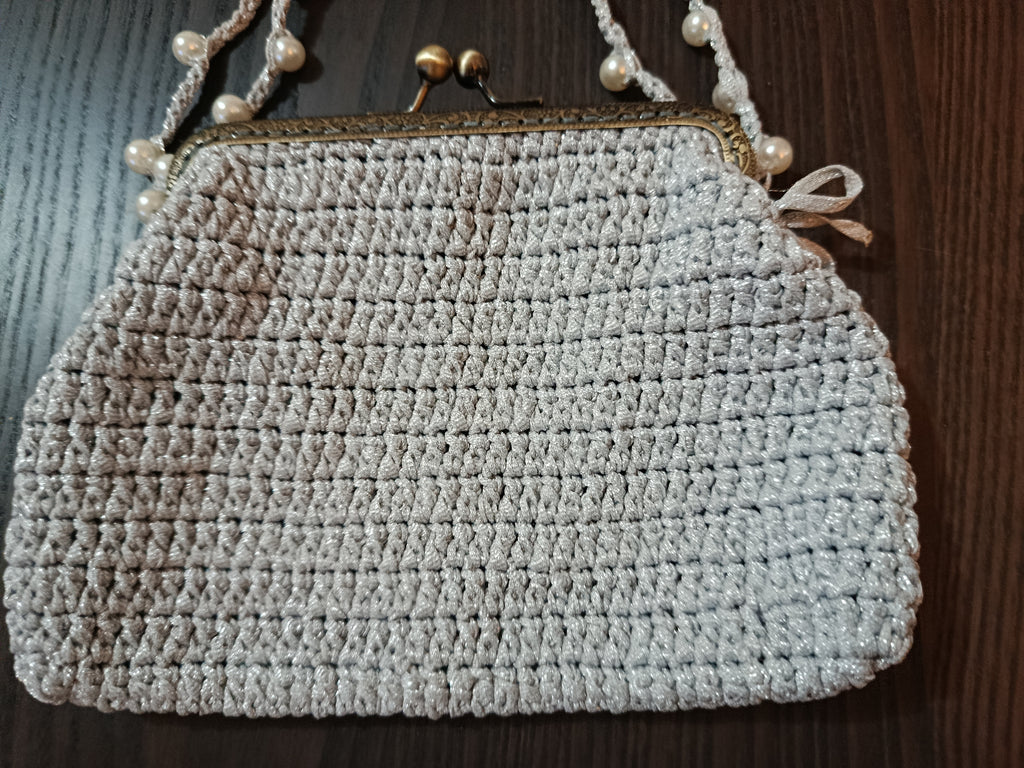 Sac de soirée en crochet « Meilyn » – Pièce unique