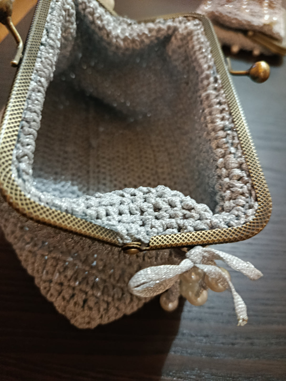 Sac de soirée en crochet « Meilyn » – Pièce unique